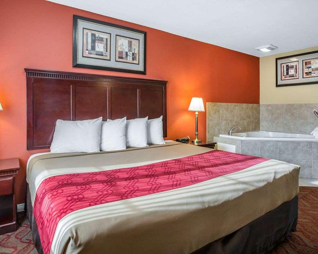 Econo Lodge Hesperia - Victorville I-15 Habitación foto